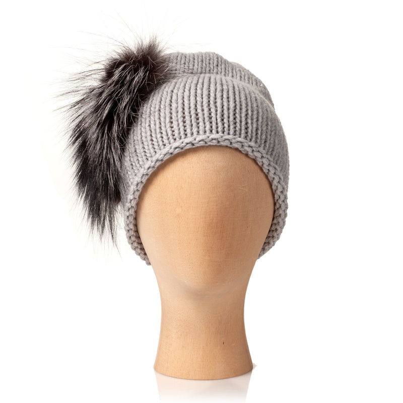 Inverni Cashmere Beanie with PomPom CASHMERE LONG BEANIE WITH POMPON – INVERNI main image 4